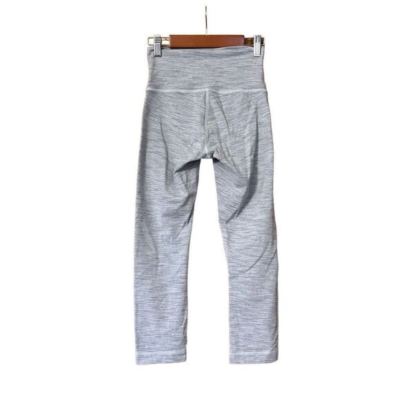 Lululemon Wunder Under Crop gray size 4 - Picture 2 of 11